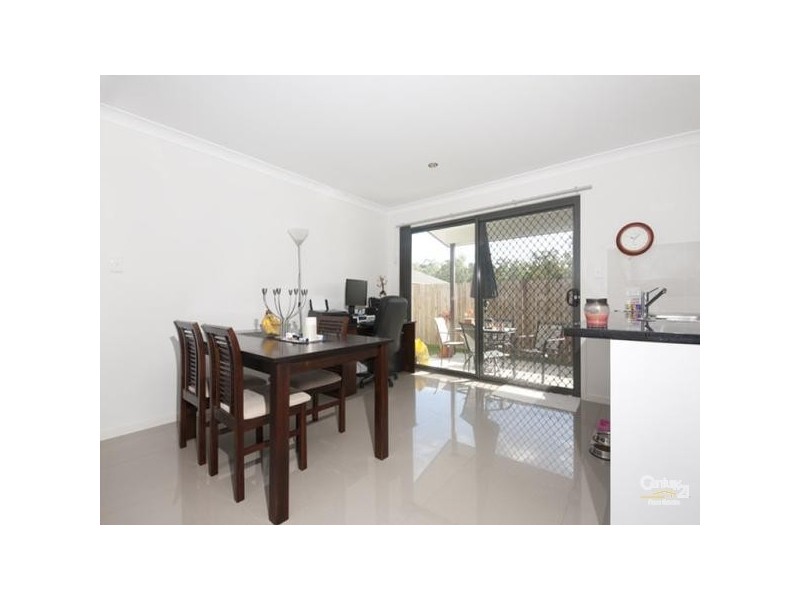 11 Winchester Crescent, Pimpama QLD 4209