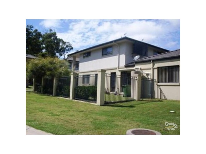 5B Northpoint Close, Robina QLD 4226