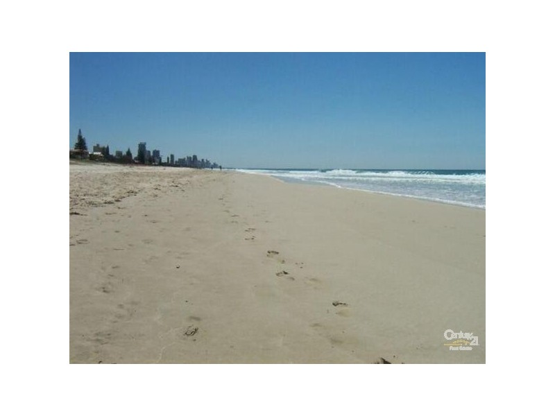 3/9 Australia Avenue, Broadbeach QLD 4218