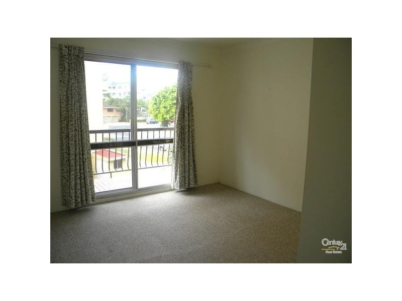 3/9 Australia Avenue, Broadbeach QLD 4218