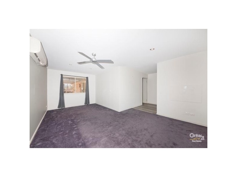 3 Retreat Place, Robina QLD 4226