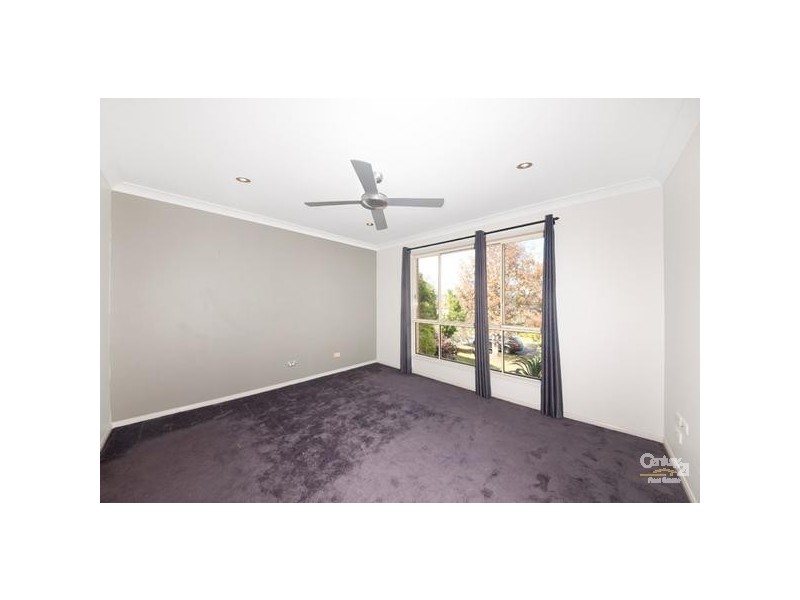 3 Retreat Place, Robina QLD 4226