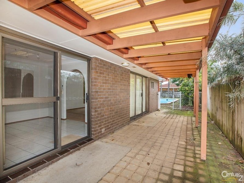 7 Falcon Court, Burleigh Waters QLD 4220