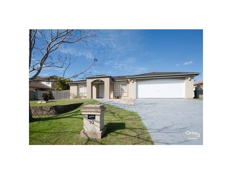 10 Maltravers Drive, Arundel QLD 4214