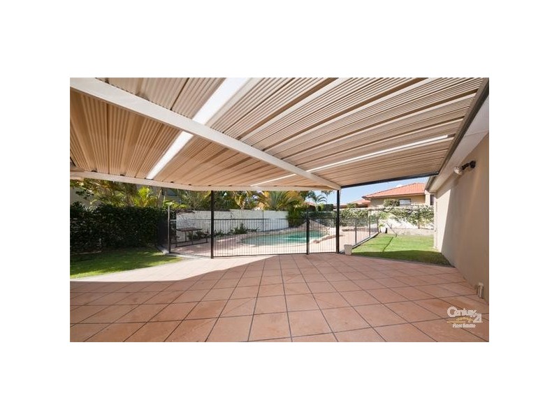 10 Maltravers Drive, Arundel QLD 4214