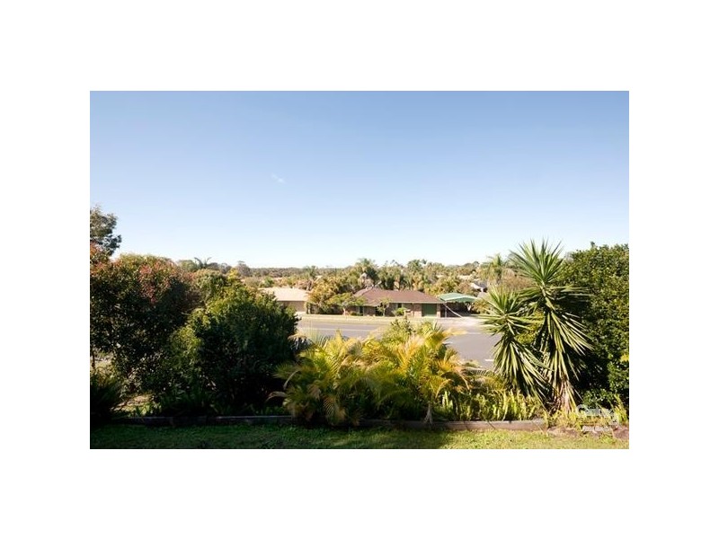 136 Mildura Drive, Helensvale QLD 4212