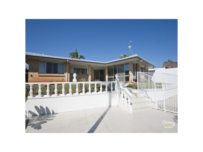 61  Rapallo Avenue, Isle Of Capri QLD 4217