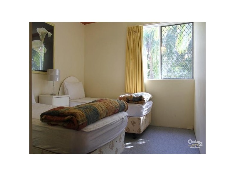 27/23 Wharf Road, Surfers Paradise QLD 4217