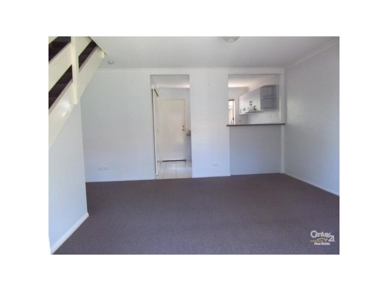 2/11 Martin Street, Nerang QLD 4211