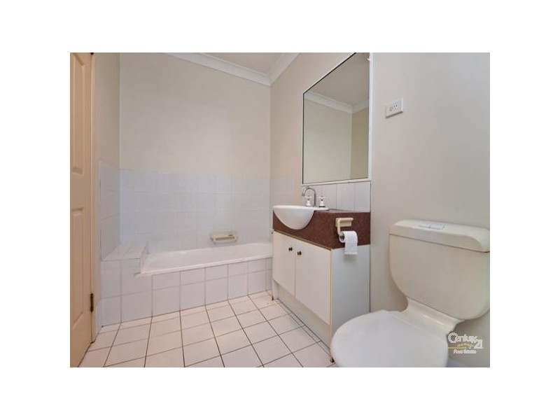 61/100 Racecourse Drive, Bundall QLD 4217