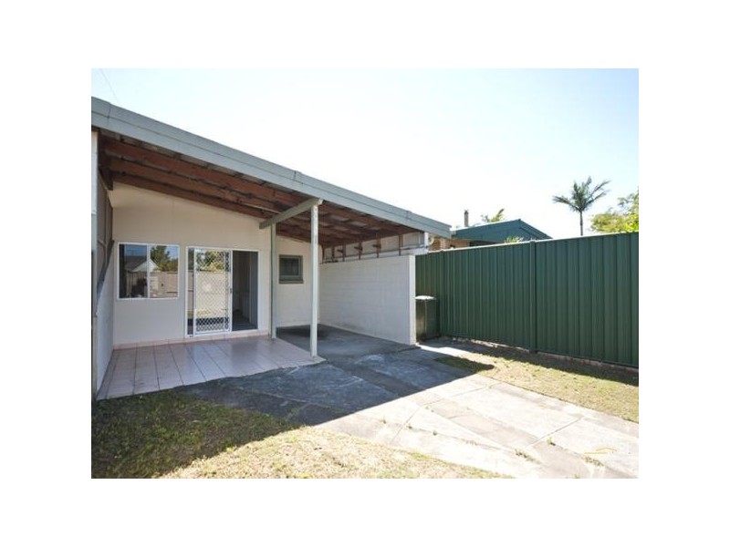 1/3 Birigun Street, Mermaid Waters QLD 4218