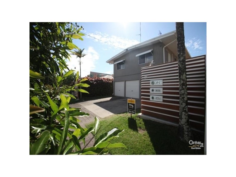 2/31 Sunshine Parade, Miami QLD 4220