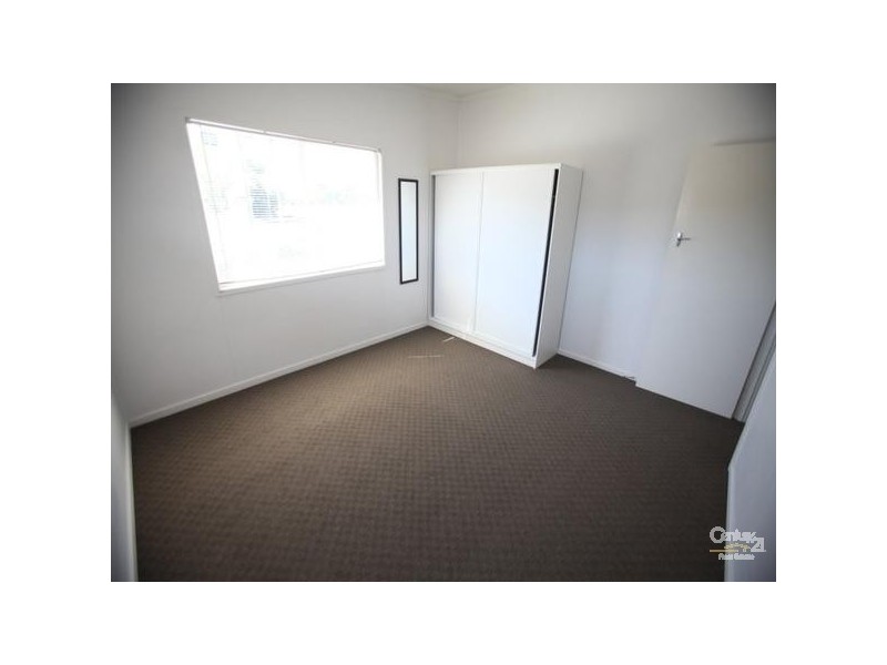 2/31 Sunshine Parade, Miami QLD 4220