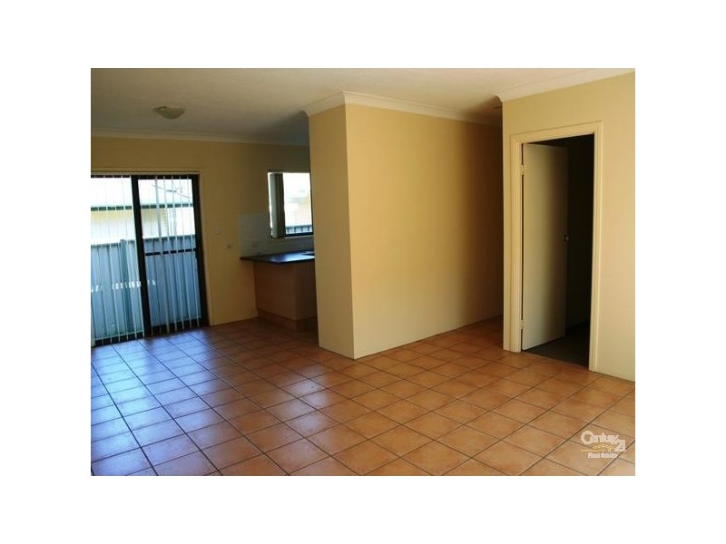 1/24 Albion Avenue, Miami QLD 4220