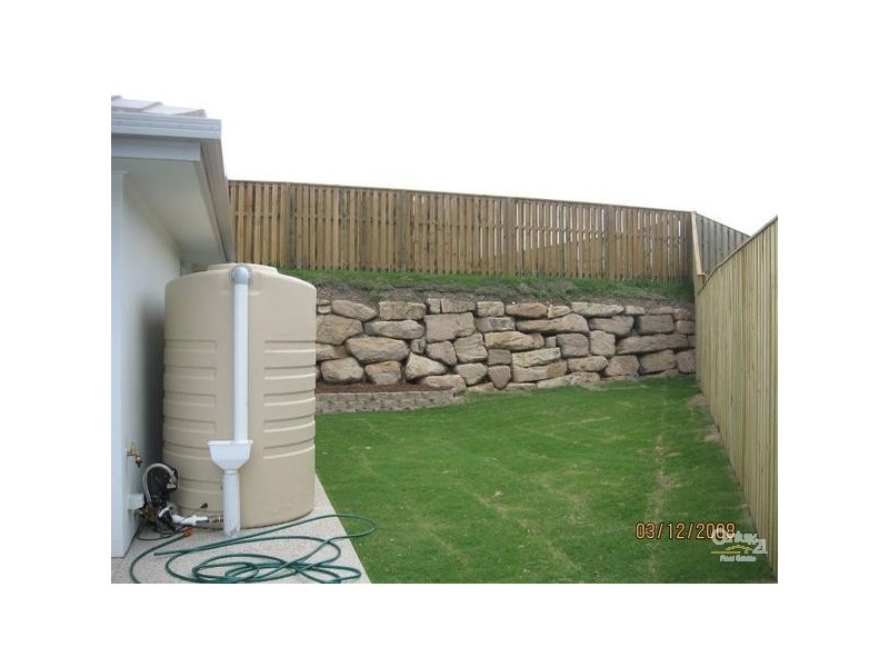 12 Haughton Street, Pacific Pines QLD 4211