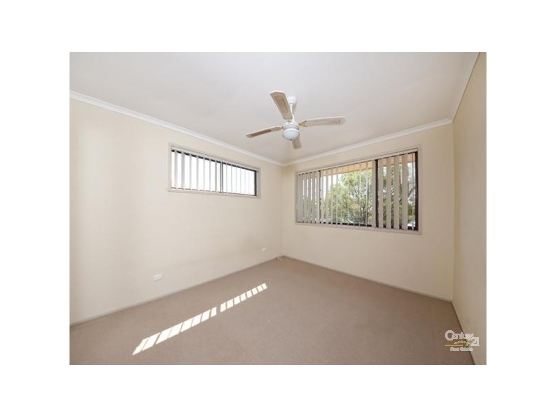 14 Carrabean Avenue, Ashmore QLD 4214