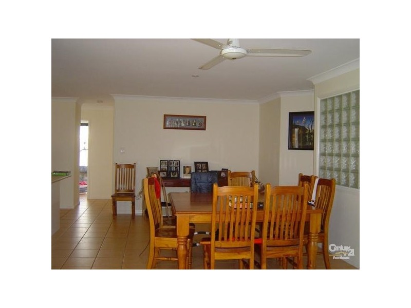 49 Tipuana, Elanora QLD 4221