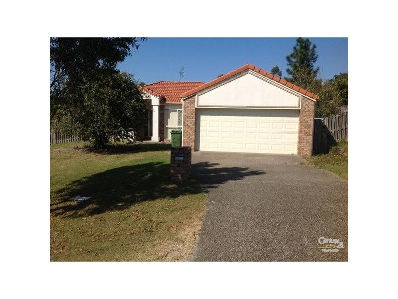 8 Amanu Crescent, Pacific Pines QLD 4211