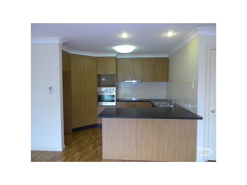 1/7 MAPLETON CRESCENT, Varsity Lakes QLD 4227