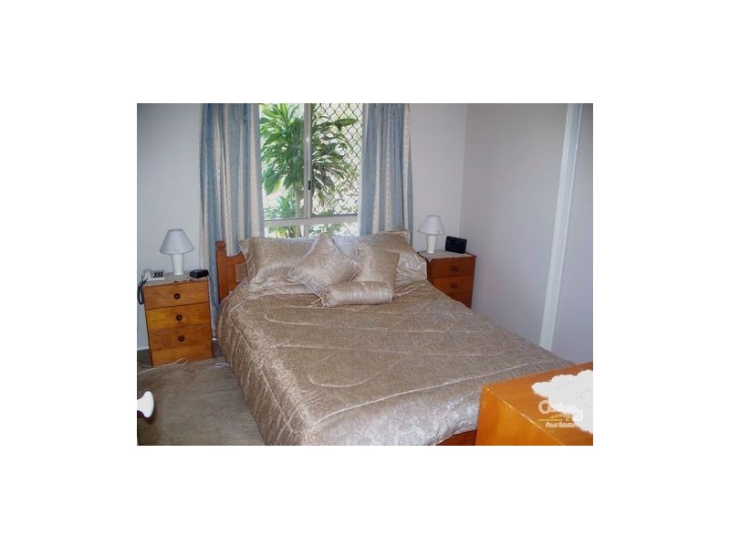 2 Mistletoe Court, Camira QLD 4300