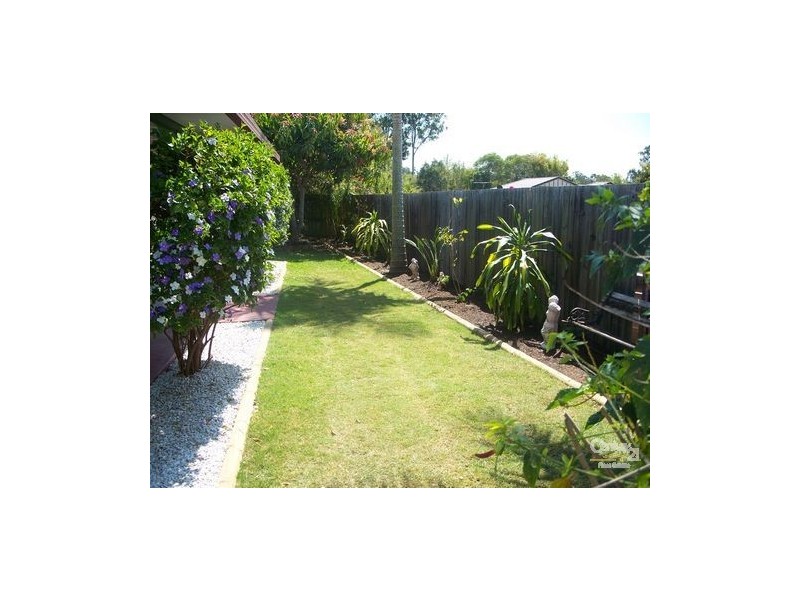 2 Mistletoe Court, Camira QLD 4300