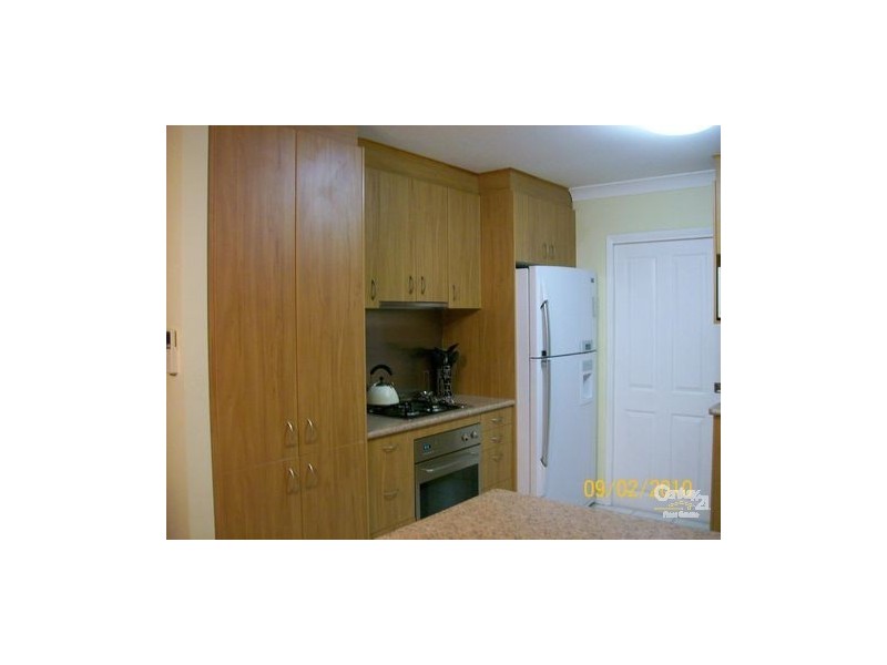 24 Streamview Crescent, Springfield QLD 4300