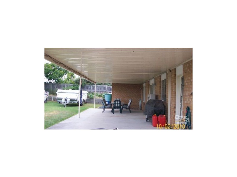 24 Streamview Crescent, Springfield QLD 4300