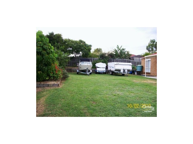 24 Streamview Crescent, Springfield QLD 4300