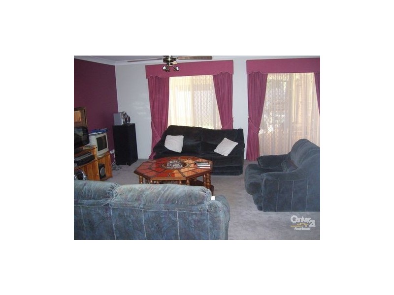 61 Greenway Circuit, Springfield QLD 4300