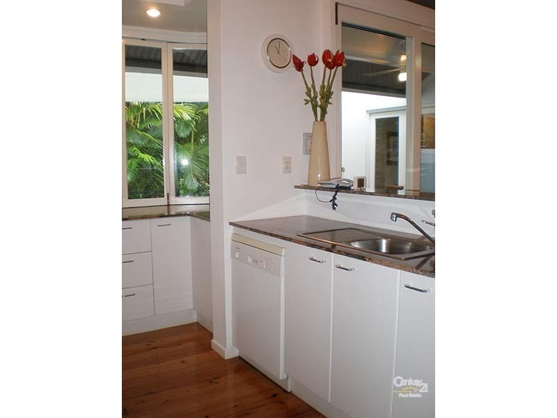 Port Douglas QLD 4877