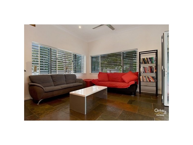 24 Limpet Ave, Port Douglas QLD 4877