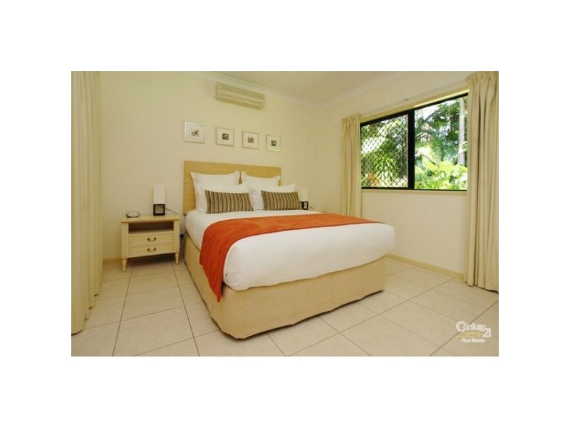 Port Douglas QLD 4877