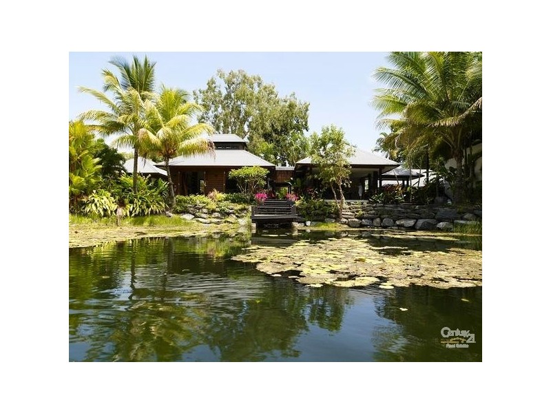 Port Douglas QLD 4877