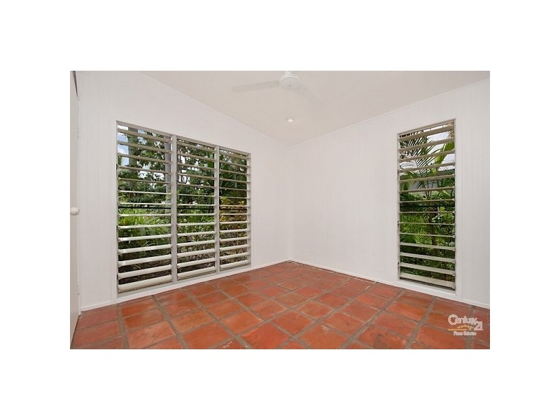 Port Douglas QLD 4877