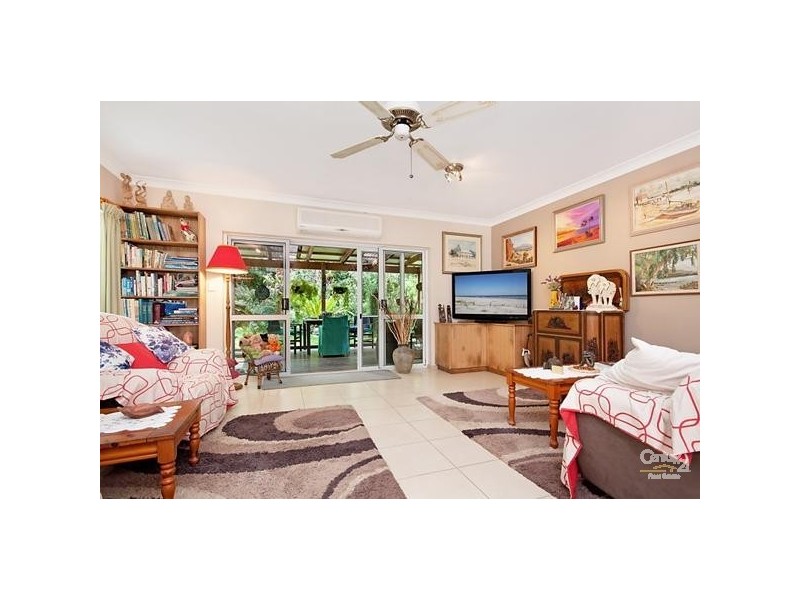 73 Whiteley Road, Miallo QLD 4873