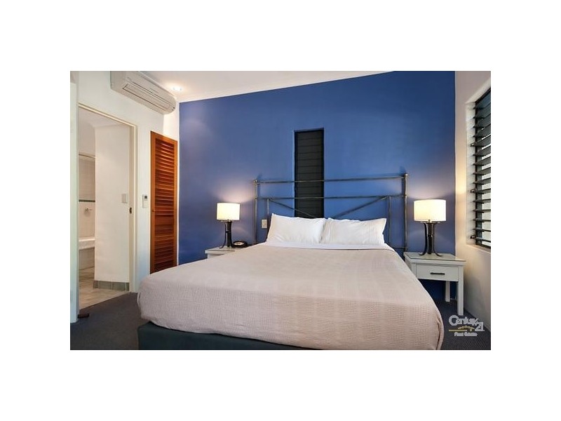 Port Douglas QLD 4877