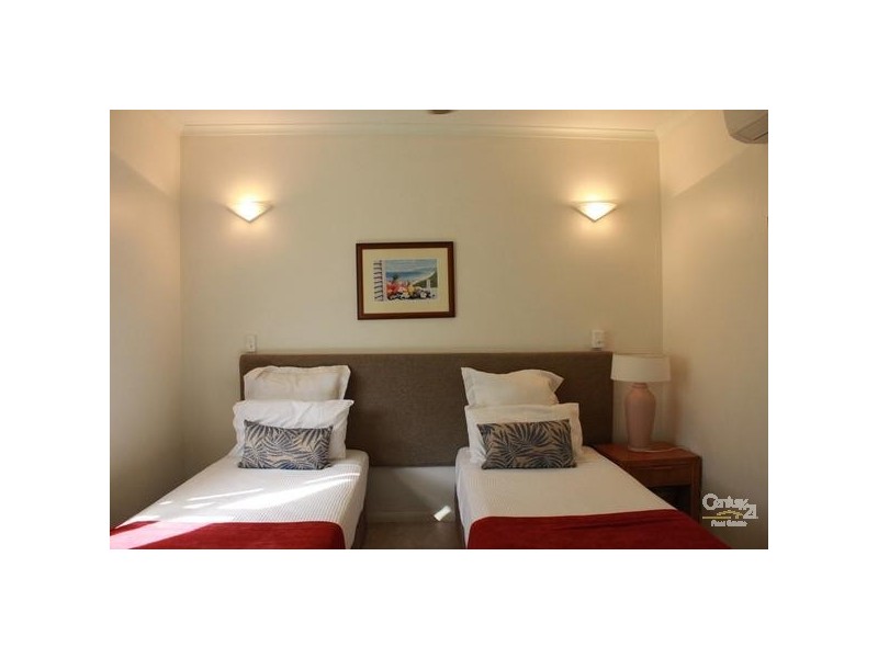 Port Douglas QLD 4877