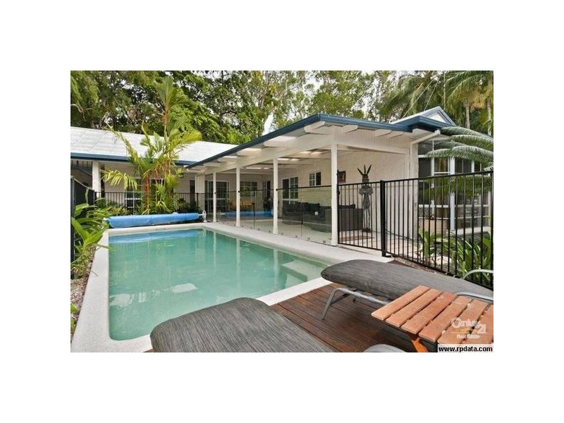 Port Douglas QLD 4877