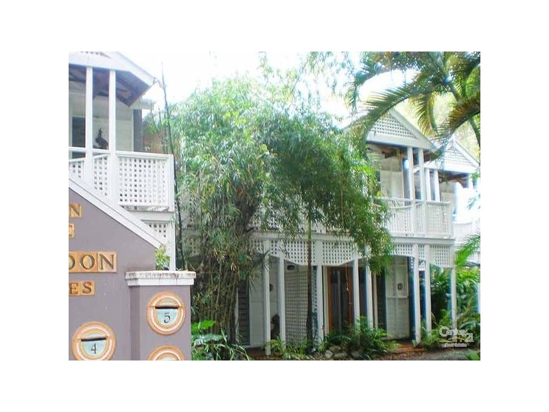 Port Douglas QLD 4877