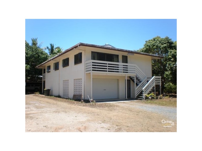 11 Craven Close, Port Douglas QLD 4877