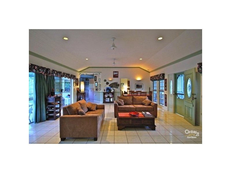 9 Ruby Close, Port Douglas QLD 4877