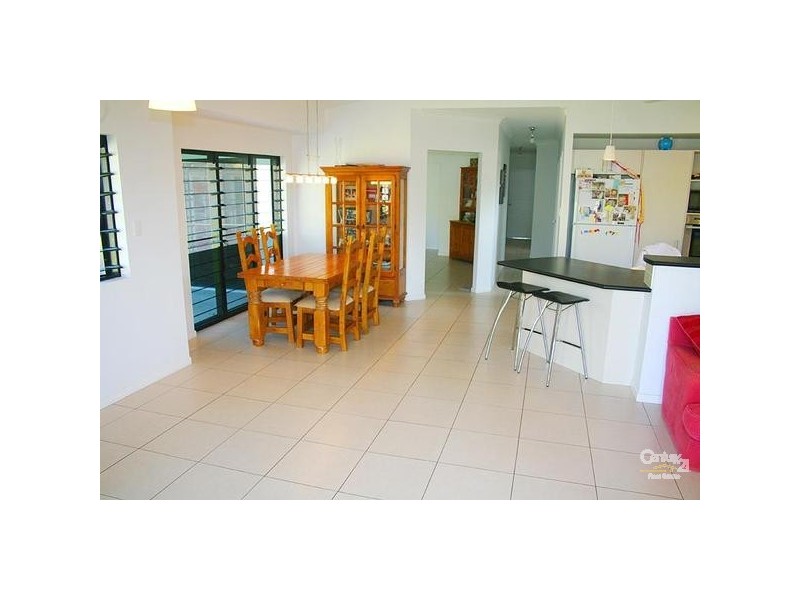 Cooya Beach QLD 4873