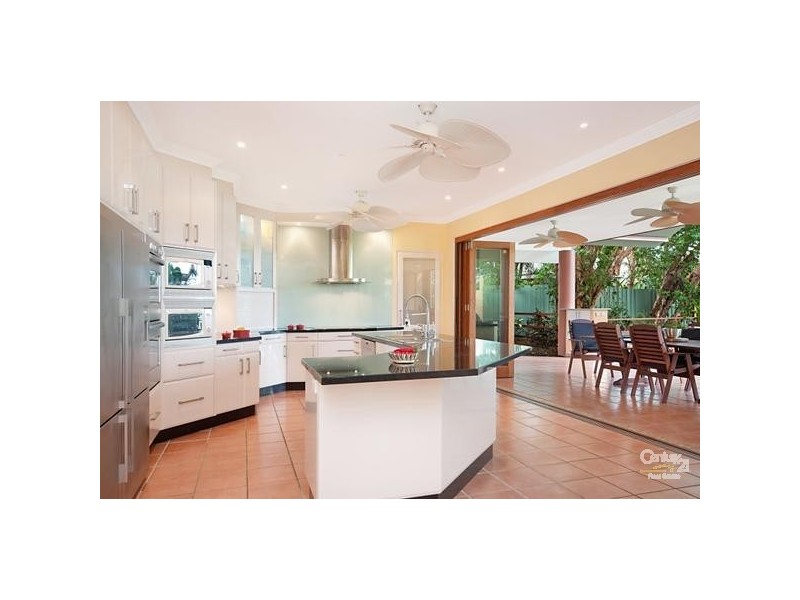 105 St Crispins Ave, Port Douglas QLD 4877