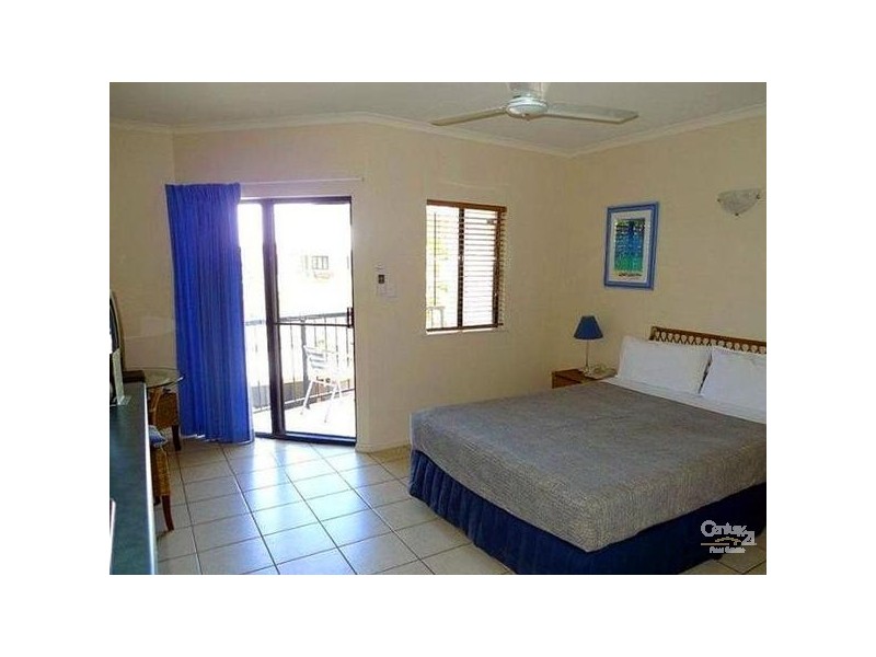 Port Douglas QLD 4877