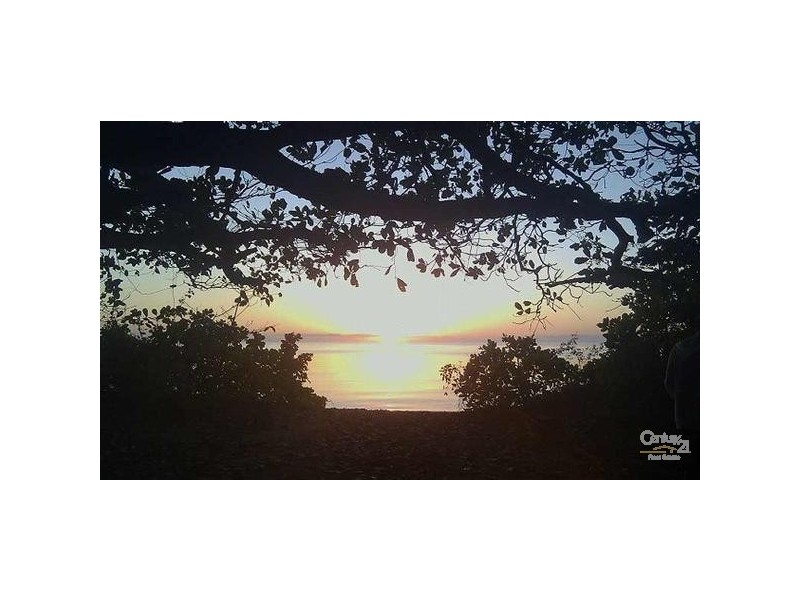 Cooya Beach QLD 4873