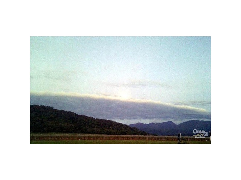 Cooya Beach QLD 4873
