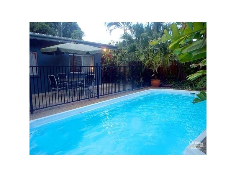 Cooya Beach QLD 4873