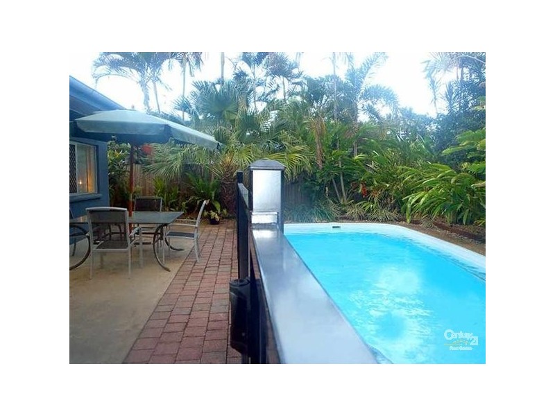 Cooya Beach QLD 4873