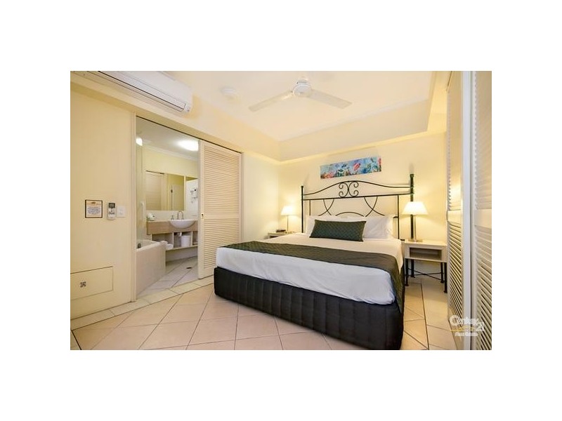 Port Douglas QLD 4877