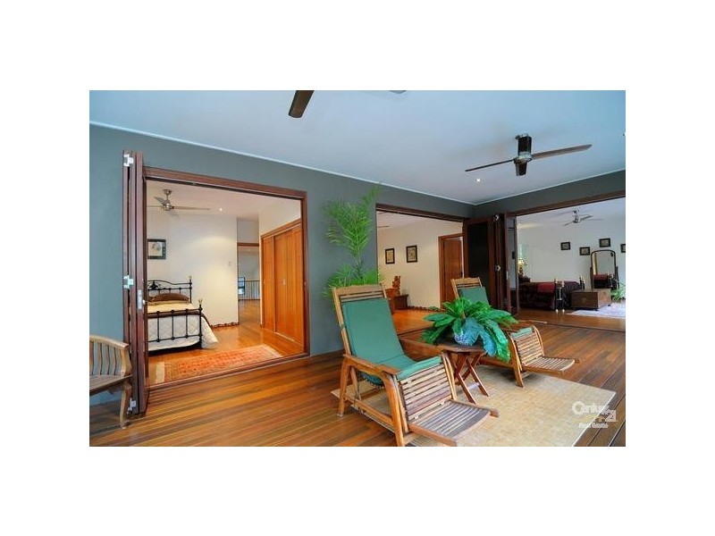 12 Reef Street, Port Douglas QLD 4877